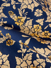 Carica l'immagine nel visualizzatore di Gallery, Jacquard misto seta giallo nero disegno degrade: €54/mtl