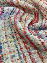 Carica l'immagine nel visualizzatore di Gallery, Chanellina bianco rosa azzurra: 55€/m