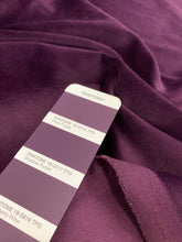 Carica l'immagine nel visualizzatore di Gallery, Velluto di cotone viola: 34€/m