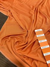 Carica l&#39;immagine nel visualizzatore di Gallery, Maglia di seta arancione: 38€/m

