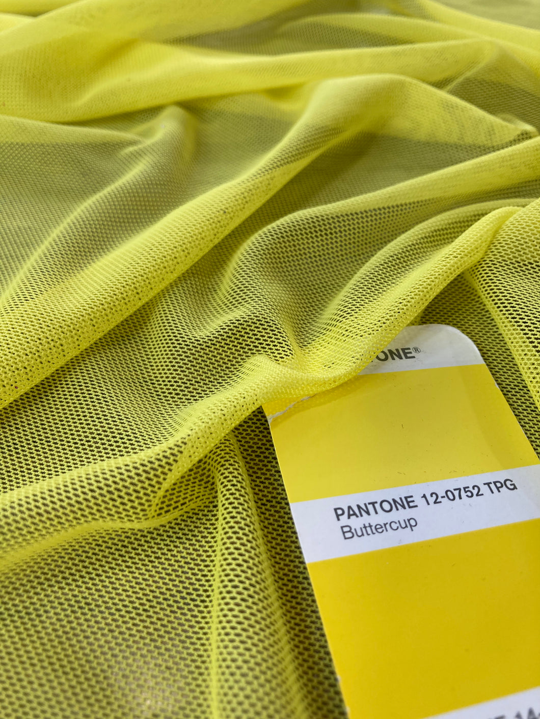 Tulle elasticizzato giallo : 14€/m